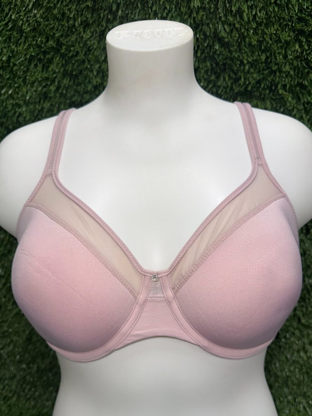 BALI ONE SMOOTH U ULTRA LITE NECKLINE BRA SZ 36D